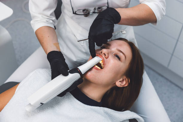 Best Cracked Tooth Emergency Dentist  in Niagara, WI